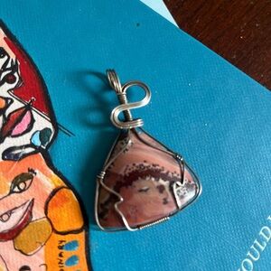 Artistic Pink and Silver Wire Wrapped Stone + Thick silver chain